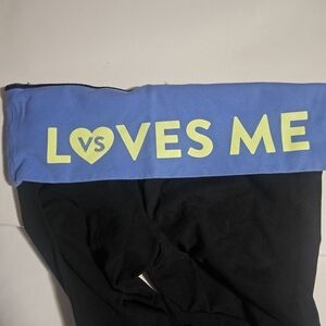PINK Victoria's Secret Leggings Back Says Vs Loves Me